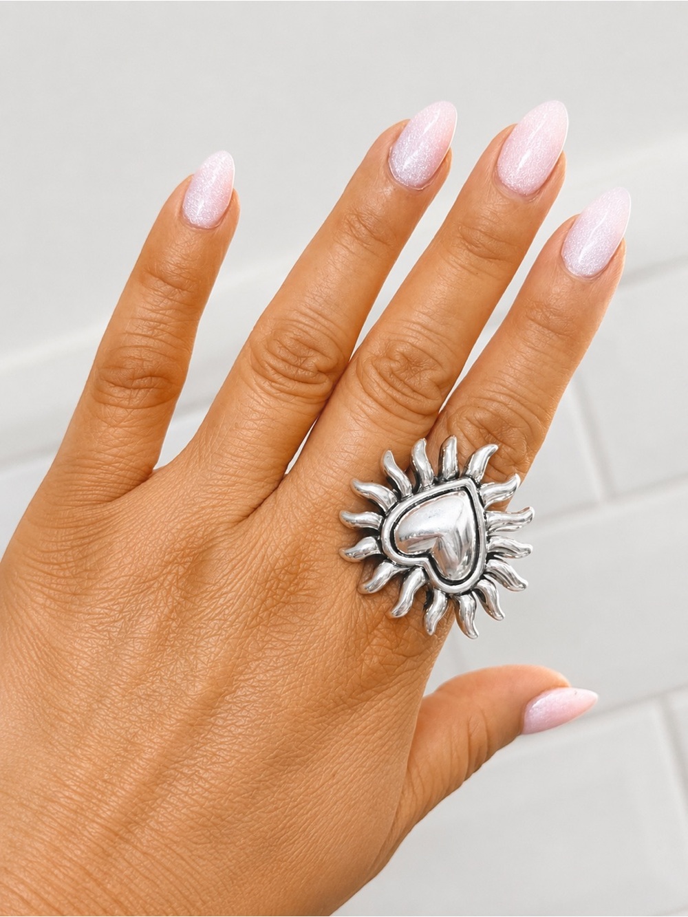 925 Sterling Silver Heart Sunburst Statement Ring - Women Jewelry